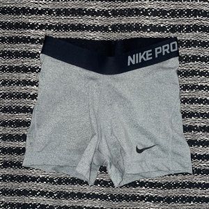 Nike Pro